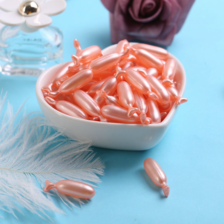 Fish-Shaped Facial Essence Soft Capsule（pink）